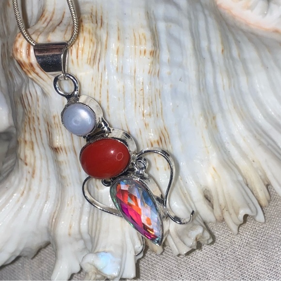 Red Coral + Biwa Pearl + Rainbow Mystic Topaz handcrafted pendant - Picture 5 of 9